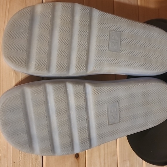 Tory Burch Bubble Jelly Slide - ‘Dew Blue’ - Size 8B - Picture 4 of 4